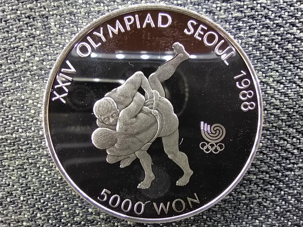 D&eacute;l-Korea Olimpiai J&aacute;t&eacute;kok Sz&ouml;ulban 1988 Koreai birk&oacute;z&aacute;s .925 ez&uuml;st 5000 won