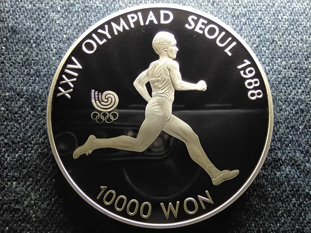 D&eacute;l-Korea Olimpiai J&aacute;t&eacute;kok Sz&ouml;ulban 1988 Fut&aacute;s .925 ez&uuml;st 10000 won