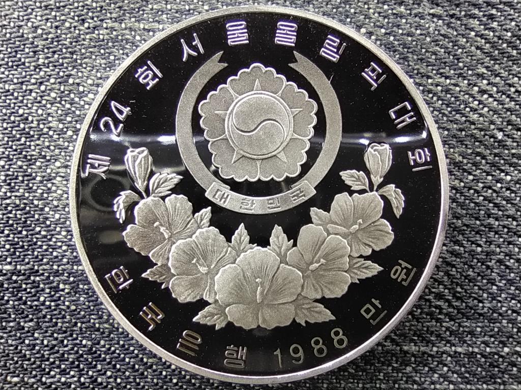 D&eacute;l-Korea Olimpiai J&aacute;t&eacute;kok Sz&ouml;ulban 1988 Ritmikus gimnasztika .925 ez&uuml;st 10000 won