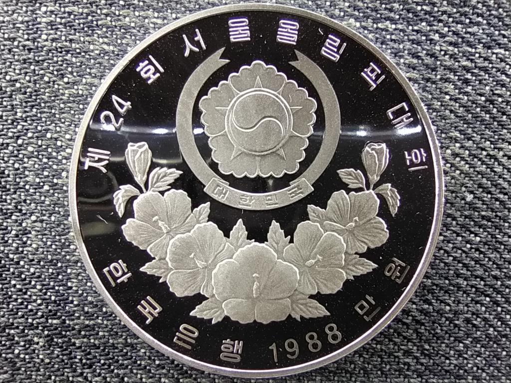 D&eacute;l-Korea Olimpiai J&aacute;t&eacute;kok Sz&ouml;ulban 1988 D&iacute;jugrat&aacute;s .925 ez&uuml;st 10000 won