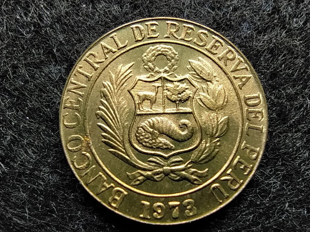 Peru k&iacute;nafa vir&aacute;g 5 centavo