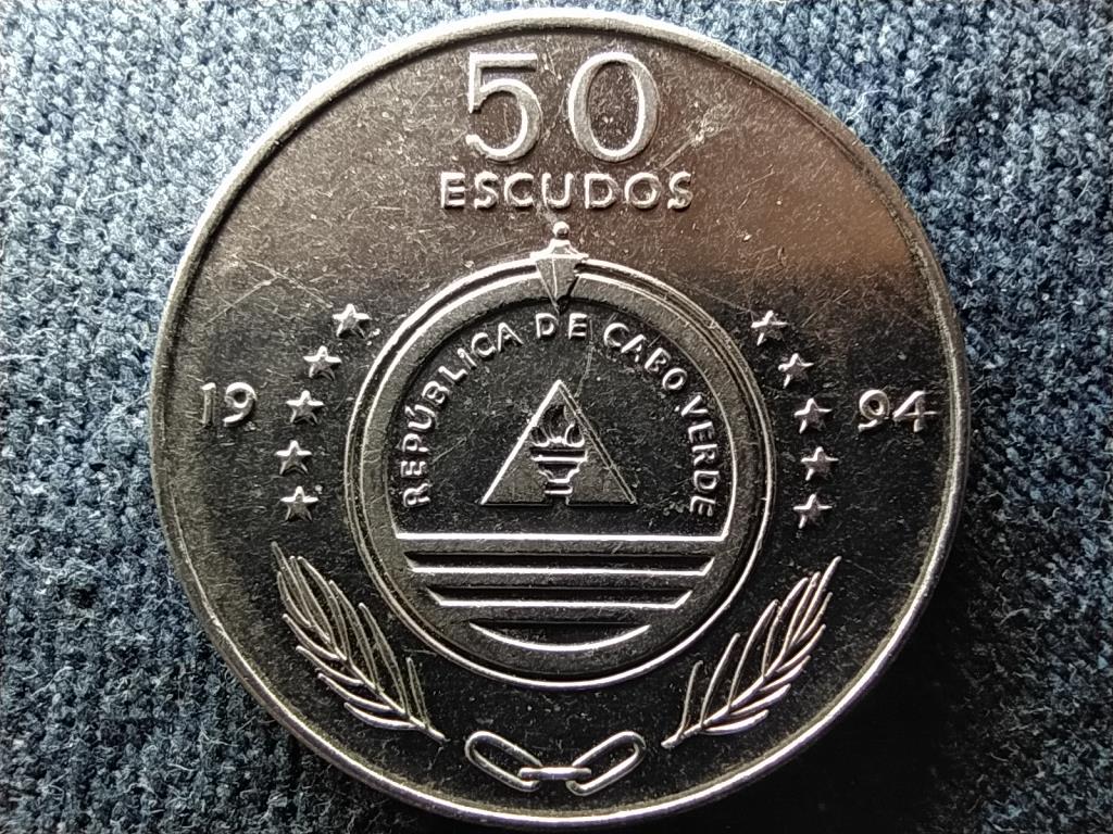 Z&ouml;ld-foki K&ouml;zt&aacute;rsas&aacute;g 50 escudo