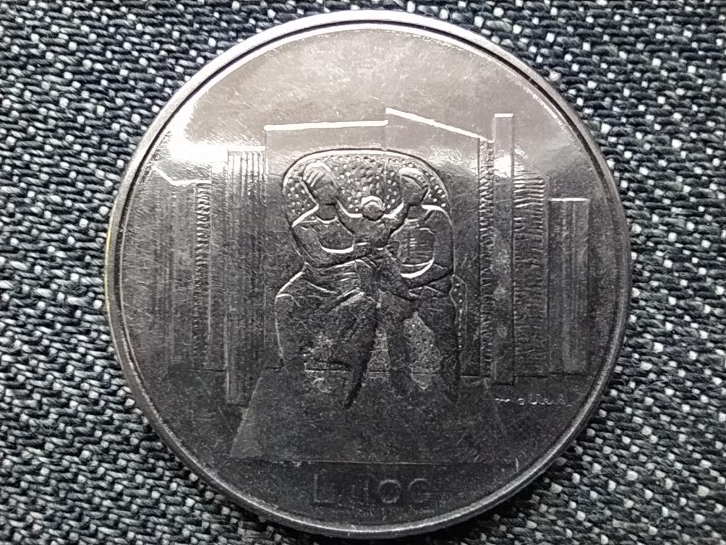 San Marino Csal&aacute;d 100 L&iacute;ra