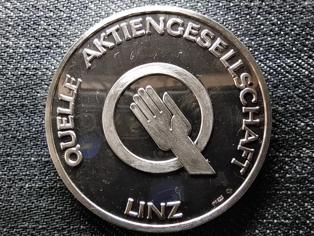 Dr. Gustav Schickedanz F&uacute;rth Quelle R&eacute;szv&eacute;nyt&aacute;rsas&aacute;g